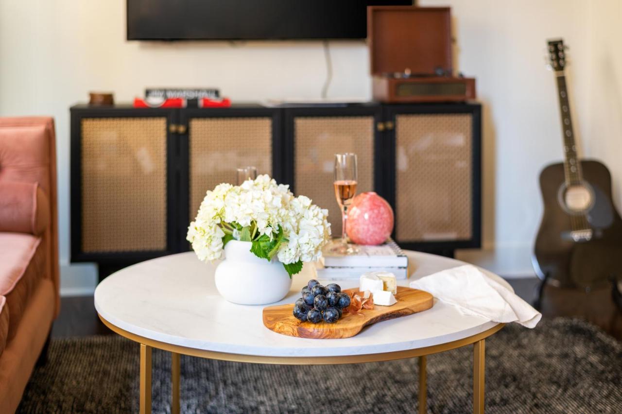 Hart Suites By Avantstay Nashville Buitenkant foto